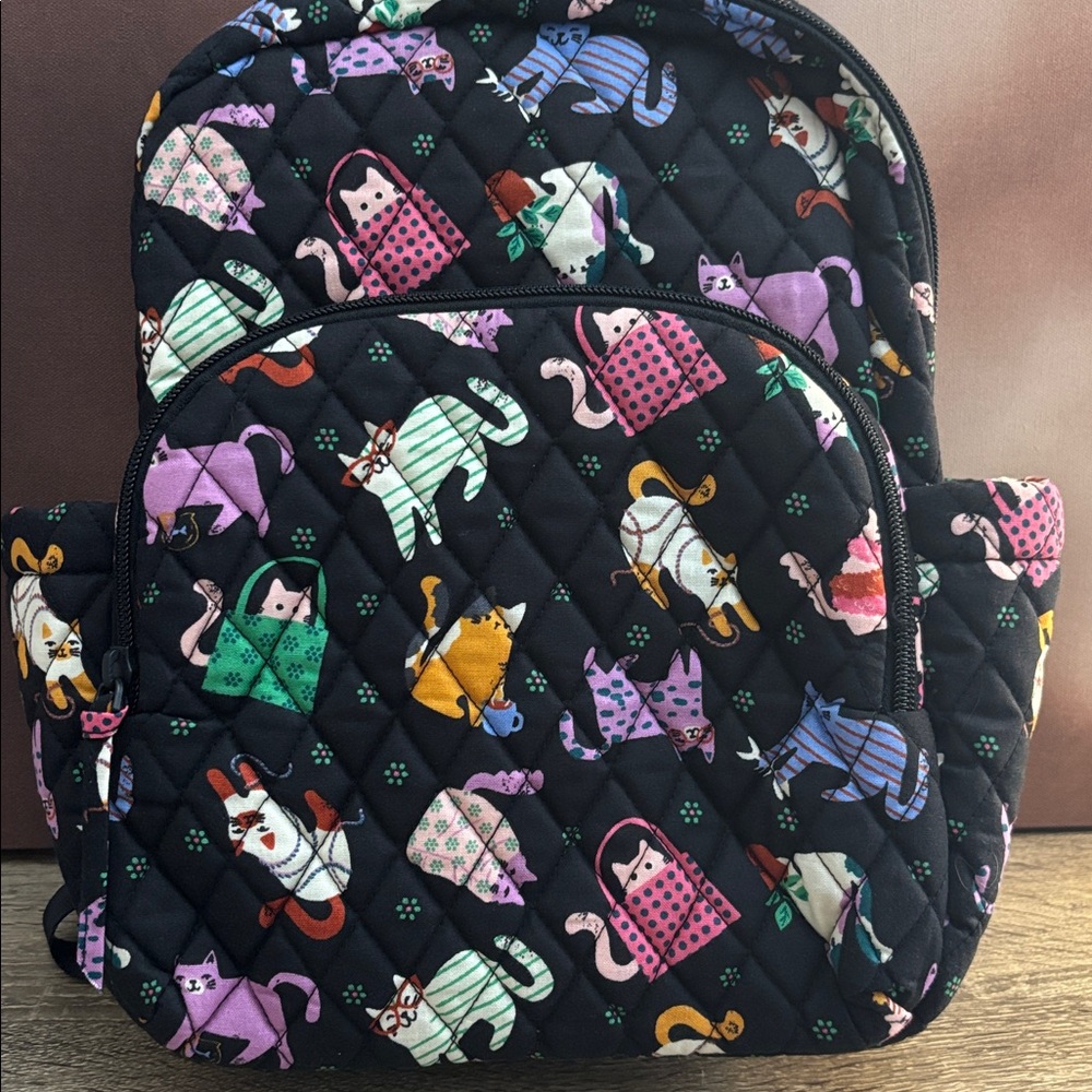 VB Small Backpack - Cats NWT - Picture 3 of 6